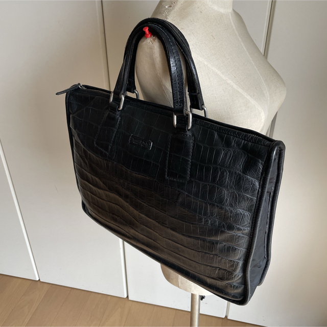 BEYES別注ダニエル&ボブビジネスバッグLUIGINA中古コッコーネ黒 熱い