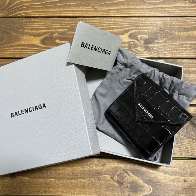 Balenciaga - 【新品未使用】バレンシアガ ペーパー 二つ折り財布