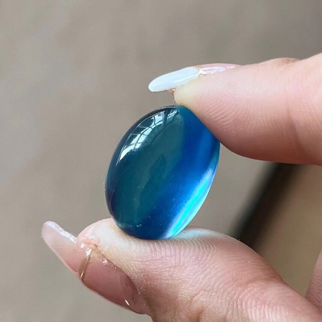在庫あり/即出荷可】 0.846ct バイカラータンザナイト トリリアン