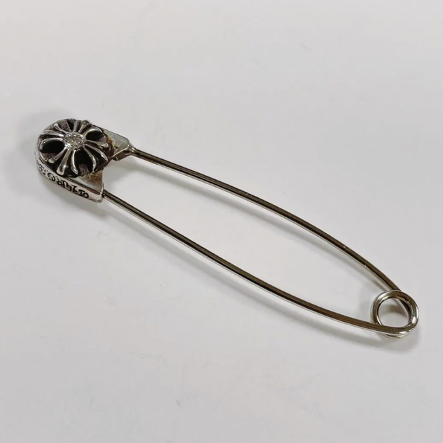 クロムハーツ【Chrome Hearts】安全ピン ダイヤ入りシルバー | www