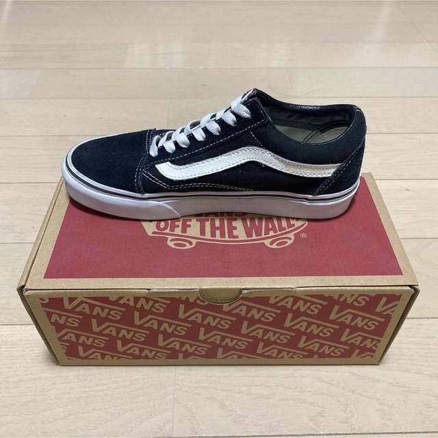 VANS(ヴァンズ)の【USED】22.0cm バンズ オールド スクール ブラック ホワイト キッズ/ベビー/マタニティのキッズ靴/シューズ(15cm~)(スニーカー)の商品写真