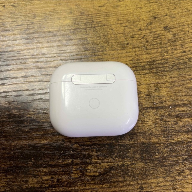 Apple  Airpods 第3世代　ケース 1
