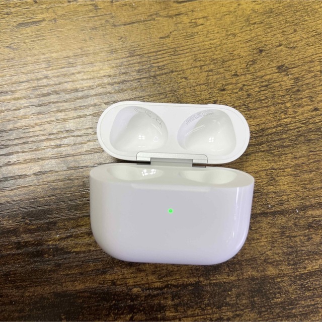 Apple  Airpods 第3世代　ケース 2