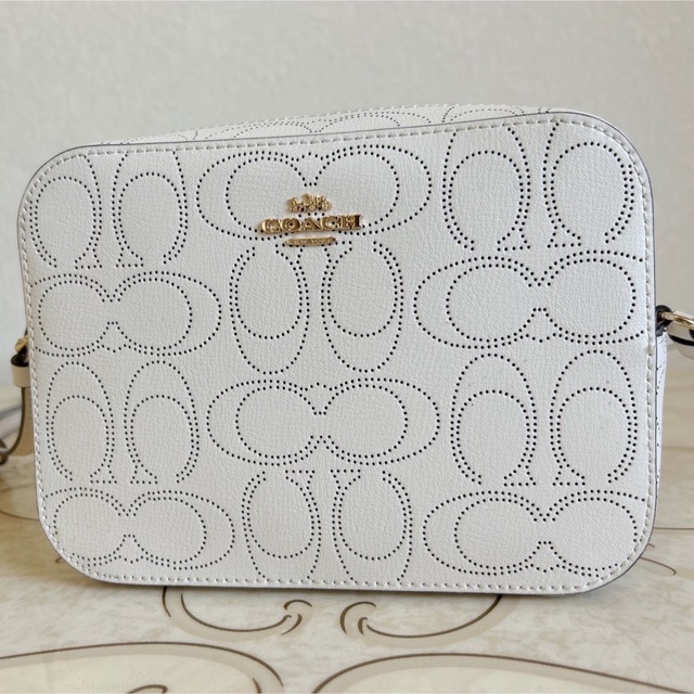 COACH コーチ ショルダーバッグ 2403IMCHKホワイト シグネチャー