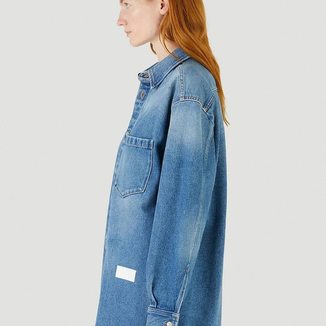 MM6(エムエムシックス)のご専用　MM6 MaisonMargiela デニムシャツ38 新品 レディースのトップス(シャツ/ブラウス(長袖/七分))の商品写真