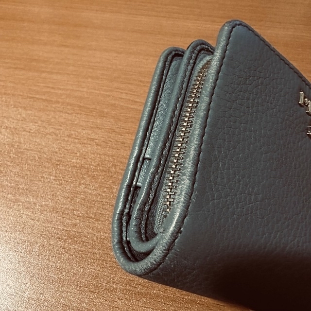 PRADA(プラダ)のPRADA プラダ二つ折り財布 レディースのファッション小物(財布)の商品写真