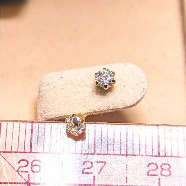 K18WG ダイヤモンド ピアス 0.20CT