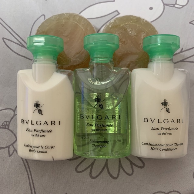 BVLGARI(ブルガリ)のBVLGARI アメニティセット コスメ/美容のキット/セット(サンプル/トライアルキット)の商品写真