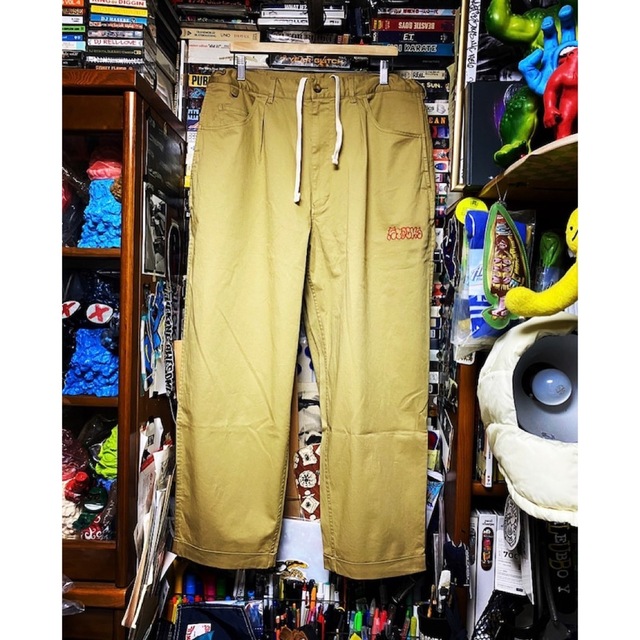 BROCHURE 1P CHINO STACKS （BEIGE） L - チノパン