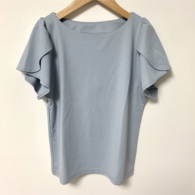 GRL(グレイル)の対象商品【即購入可】グレイルフリルトップス レディースのトップス(Tシャツ(半袖/袖なし))の商品写真