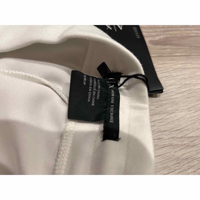 ARMANI EXCHANGE(アルマーニエクスチェンジ)のアルマーニエクスチェンジ　スウェットパンツ  白 メンズのパンツ(その他)の商品写真