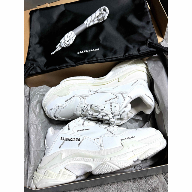 新しいブランド Balenciaga - 正規 極美品 バレンシアガ スニーカー