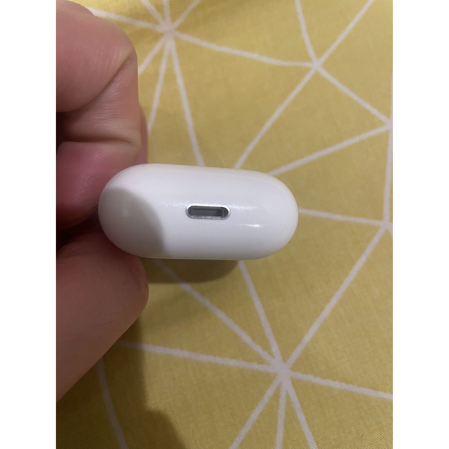 AirPods2 エアポッツ第二世代 3