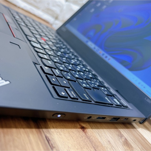 Thinkpad L390☘爆速SSD搭載☘メモリ4GB☘Core i3第8世代-