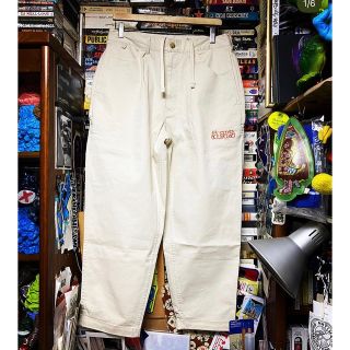 ビームス(BEAMS)のBROCHURE 1P CHINO STACKS M IVORY アイボリー(チノパン)