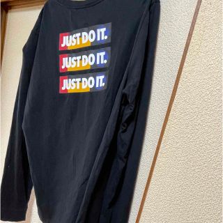 ナイキ(NIKE)のNIKE ナイキ　tシャツ  長袖　【正規店舗品】(Tシャツ/カットソー(七分/長袖))