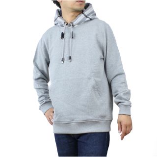 国内未入荷商品】BURBERRY メンズパーカー 超希少! 国内未入荷商品】BURBERRY メンズパーカー 超希少!