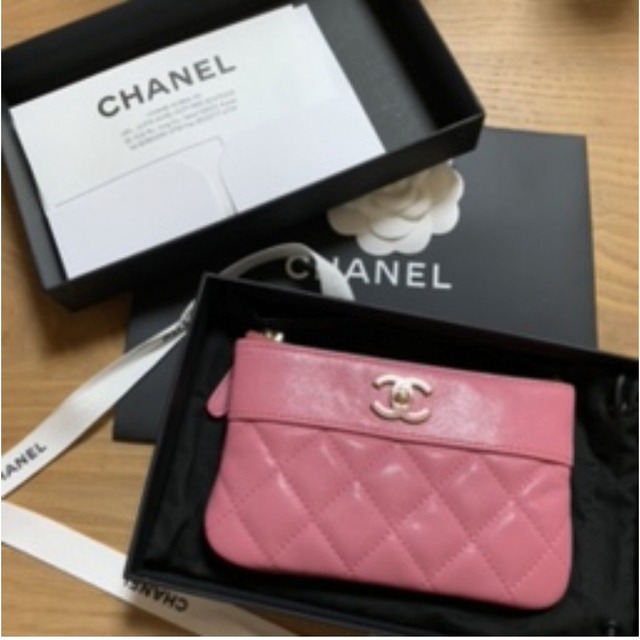 CHANEL ロゴコインケースレディース