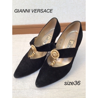 Gianni Versace - GIANNI VERSACE ヒール size36の通販｜ラクマ