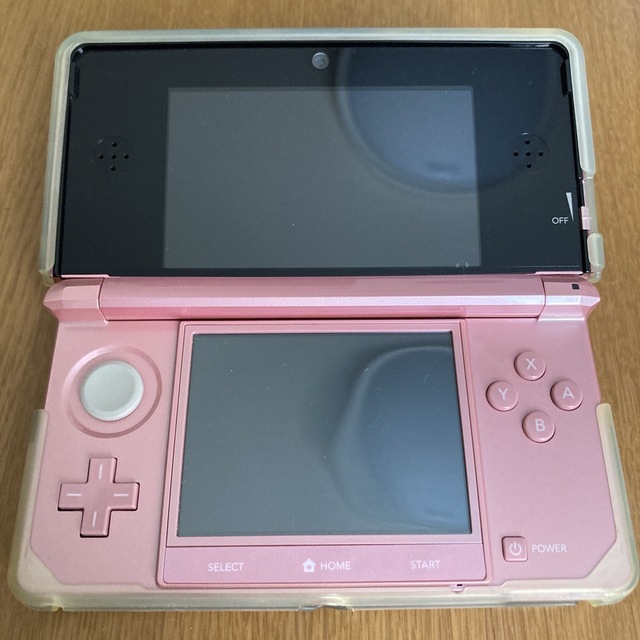 ニンテンドー3DS(ニンテンドー3DS)のニンテンドー3DS 本体 エンタメ/ホビーのゲームソフト/ゲーム機本体(携帯用ゲーム機本体)の商品写真