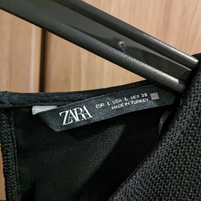 ZARA(ザラ)のzara tops レディースのトップス(シャツ/ブラウス(長袖/七分))の商品写真