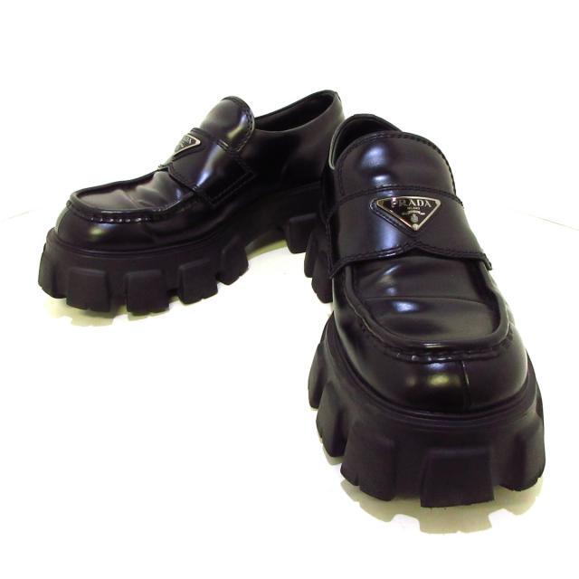 PRADA - プラダ ローファー 6.5 メンズ 黒 レザーの通販 by PRADA - プラダ ローファー 6.5 メンズ 黒 レザーの通販 by