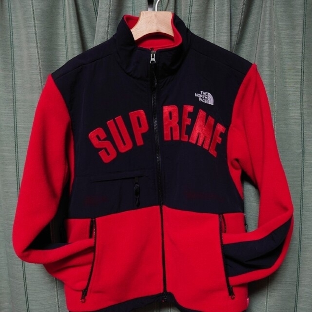 Supreme(シュプリーム)の正月値下げ Supreme × The North Face 19ssフリース メンズのジャケット/アウター(ブルゾン)の商品写真
