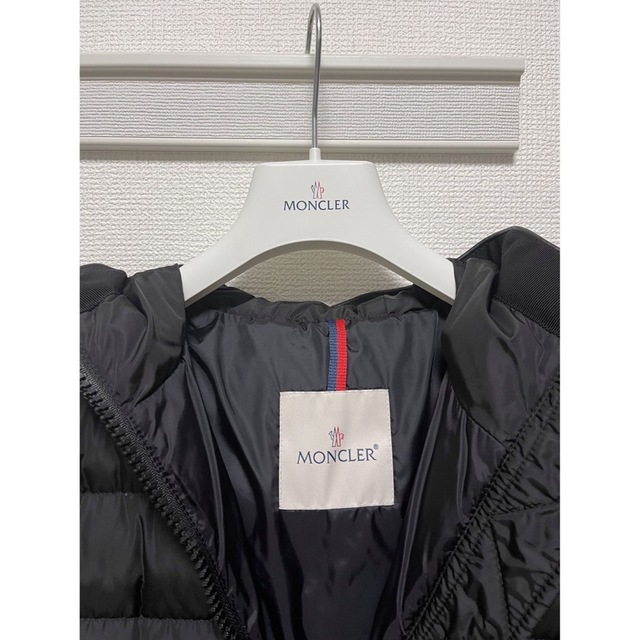 【美品】 MONCLER  TALEV 2