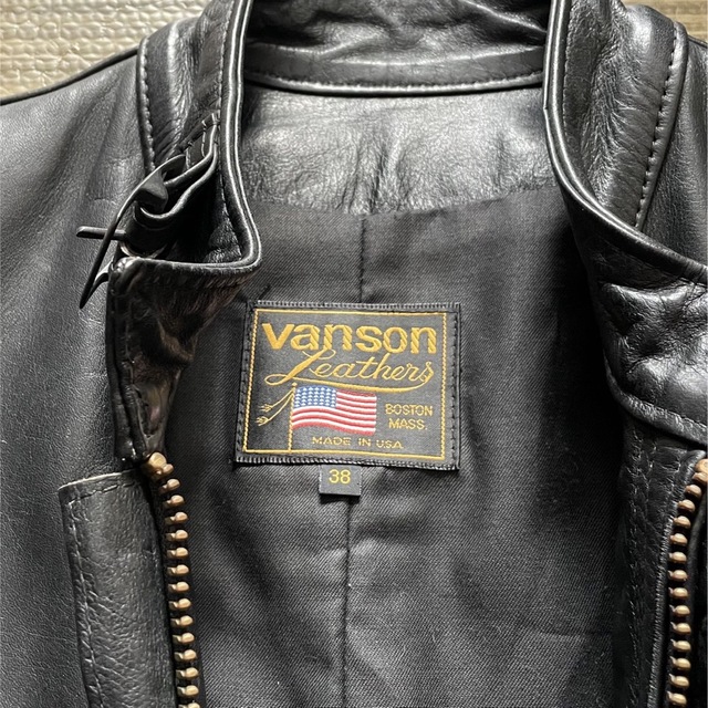 VANSON(バンソン)のVANSON バンソンTT 38 ブラック レザー ライダースジャケット 廃盤品 メンズのジャケット/アウター(ライダースジャケット)の商品写真