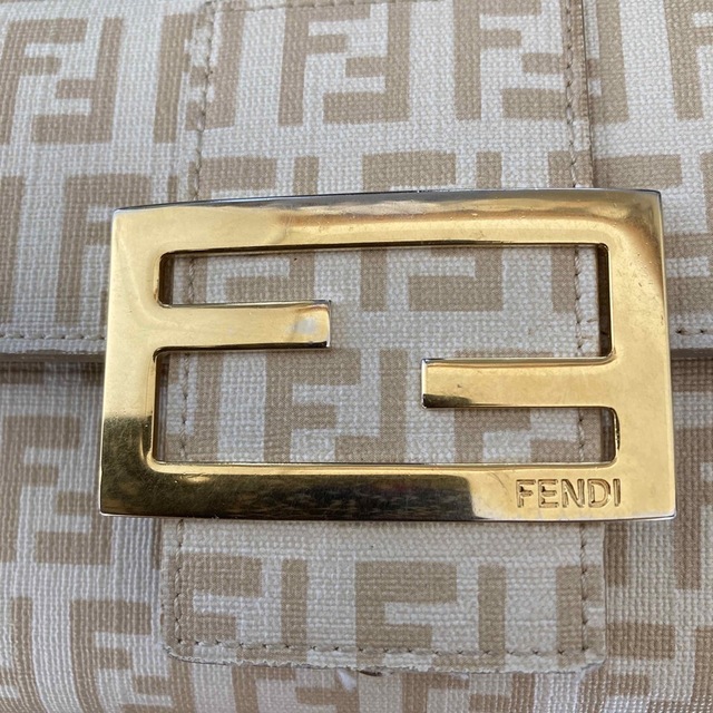 FENDI(フェンディ)のFENDI フェンディ ズッカ柄  長財布 レディースのファッション小物(財布)の商品写真