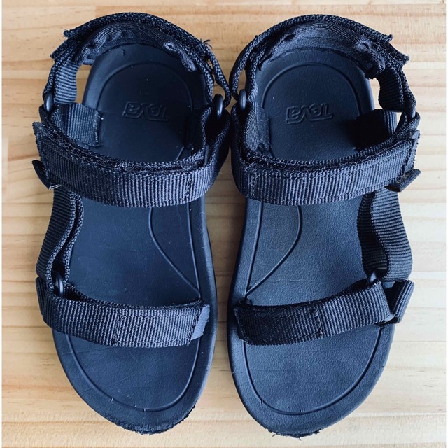 Teva(テバ)の【期間限定出品】TEVA テバ ハリケーンXLT2 17cm キッズ/ベビー/マタニティのキッズ靴/シューズ(15cm~)(サンダル)の商品写真