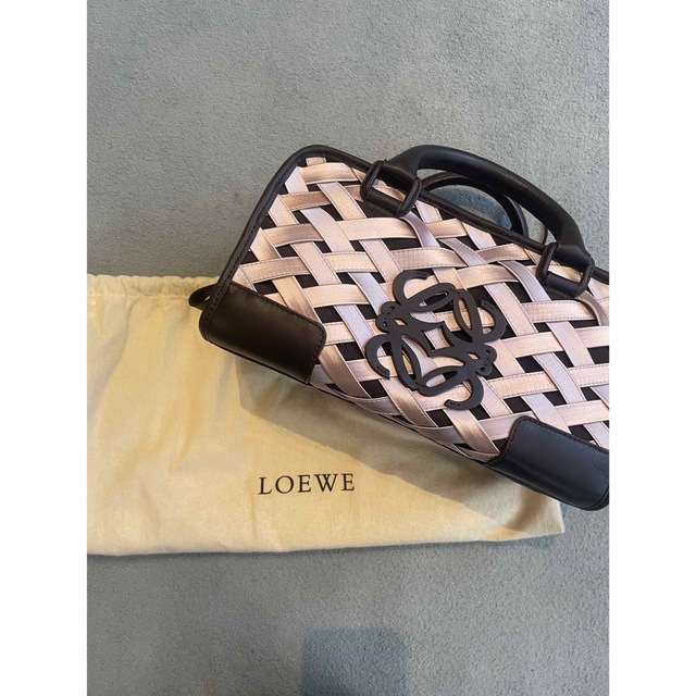 バッグLOEWEハンドバッグ