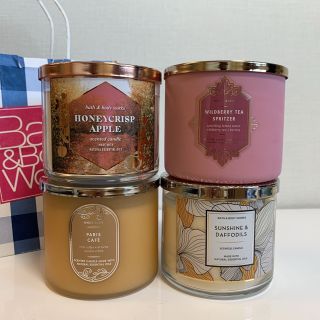 バスアンドボディーワークス(Bath & Body Works)の【新品】バスアンドボディワークス 3芯キャンドル 4点 HWPS(キャンドル)