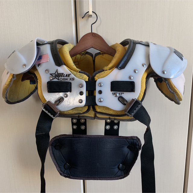ダグラス“SP-QB-K“最小・最軽量XSサイズ バックプレート付 新古品
