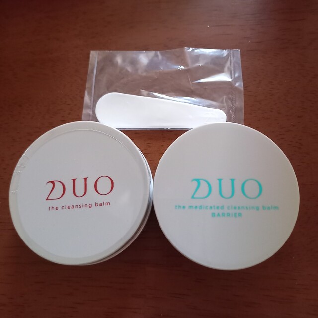 DUO(デュオ)の未使用品・Duoザ・クレンジングバームミニサイズ2個 コスメ/美容のスキンケア/基礎化粧品(クレンジング/メイク落とし)の商品写真