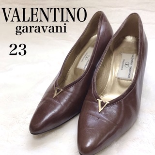 ヴァレンティノガラヴァーニ(valentino garavani)のVALENTINO GARAVANI パンプス レザー ブラウン Vロゴ レザー(ハイヒール/パンプス)