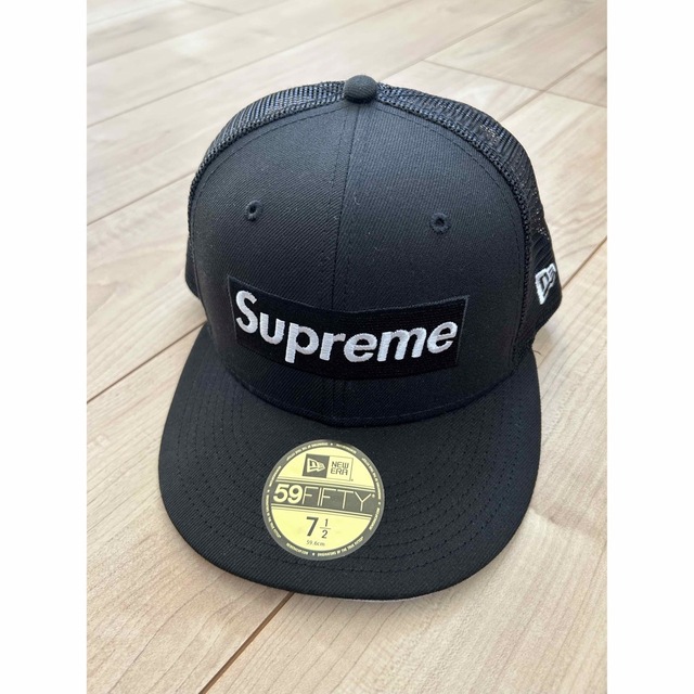 supreme キャップ　ニューエラキャップ