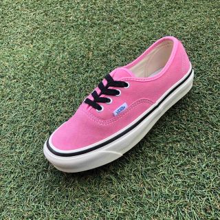 ヴァンズ(VANS)の美品23.5 VANS ヴァンズ オーセンティック 44DX スエードHT943(スニーカー)