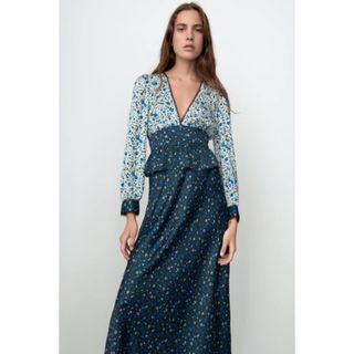 ザラ(ZARA)の新品　ZARA ザラ　ロングスカート　スカート　レース　花柄　人気　完売(ロングスカート)