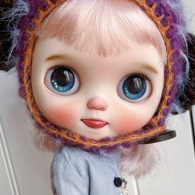 作家様カスタムブライス 人形 ドール ベロだし 悪戯っ子 かわいい 作家様カスタムブライス 人形 ドール ベロだし 悪戯っ子 かわいい