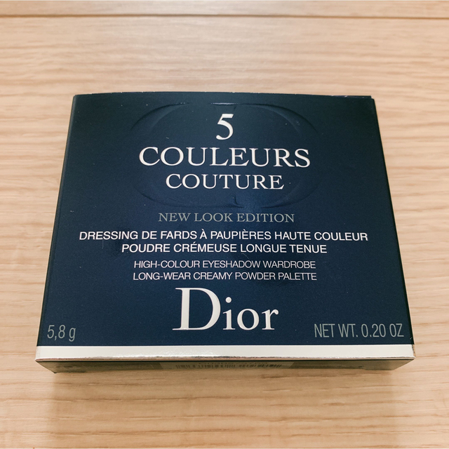 Dior(ディオール)のDior 新品サンククルールクチュール769 コスメ/美容のベースメイク/化粧品(アイシャドウ)の商品写真