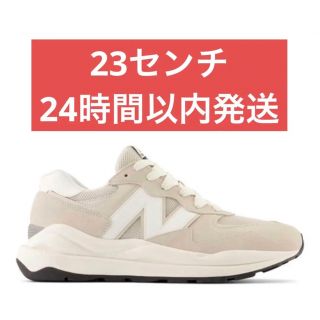 New Balance - 23 新品 new balance スニーカー M5740VPD M5740の通販 ...