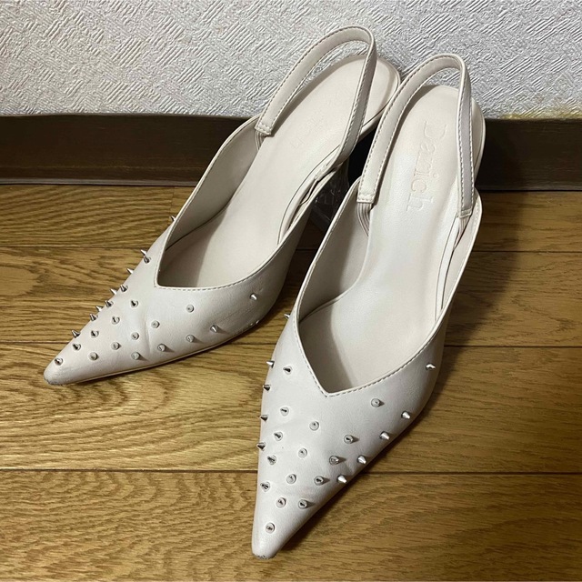 新品☆ダーリッチ　スタッズヒールパンプス