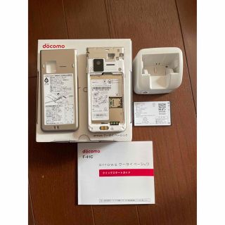 エヌティティドコモ(NTTdocomo)のF-41C docomo arrows  未使用に近い(携帯電話本体)