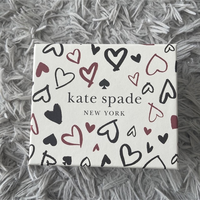 kate spade new york - 【箱付き】Kate Spadeカードホルダー(ハート柄