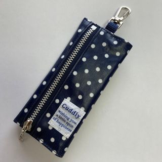 【週末セール】キーケース　ハンドメイド　ネイビー×白ドット柄(外出用品)