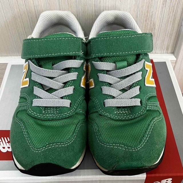 New Balance(ニューバランス)のニューバランス373　17.5センチ キッズ/ベビー/マタニティのキッズ靴/シューズ(15cm~)(スニーカー)の商品写真