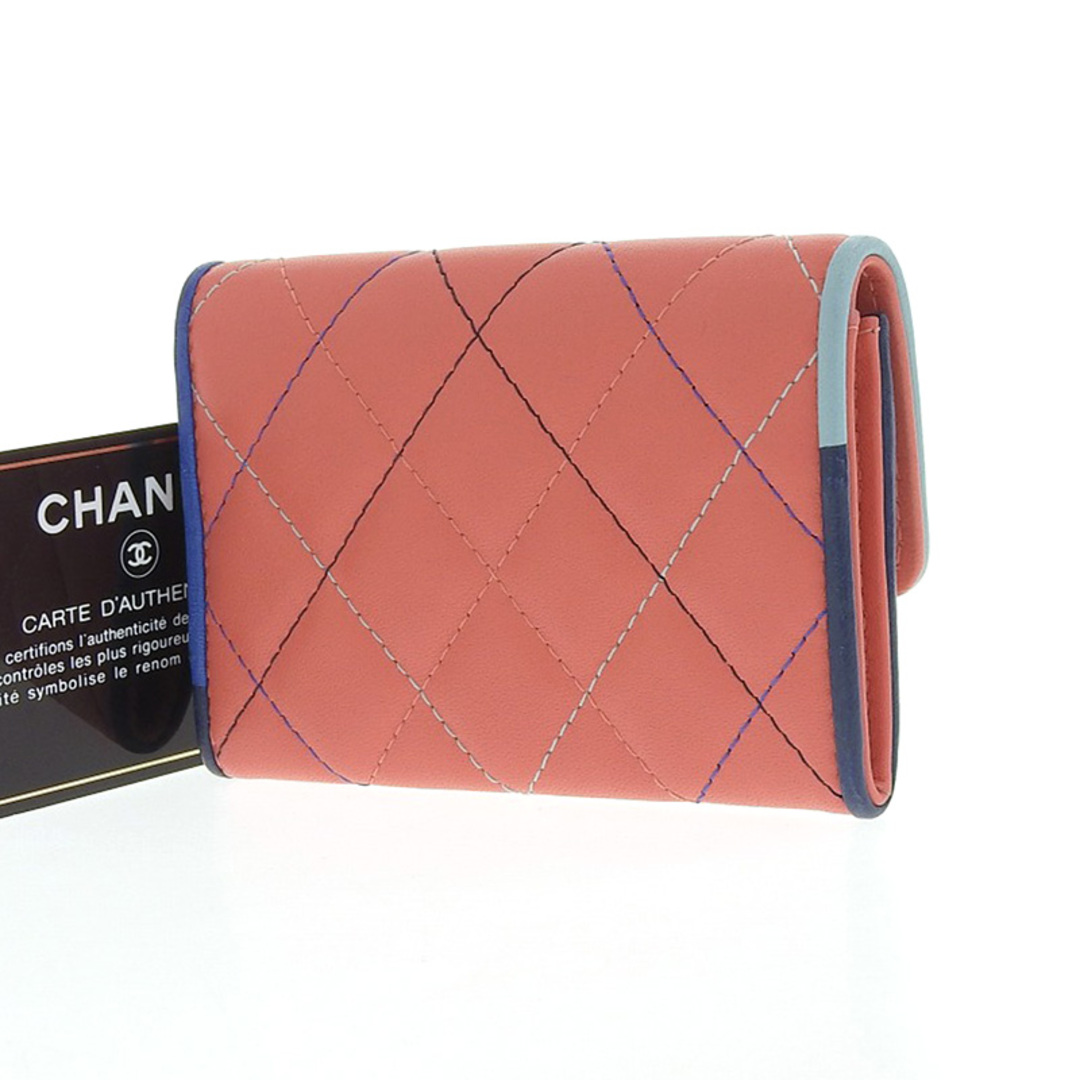 CHANEL(シャネル)のシャネル CHANEL マトラッセ カードケース 名刺入れ レザー ピンク×ブルー 27番台 中古 新入荷 CH0845 レディースのファッション小物(名刺入れ/定期入れ)の商品写真