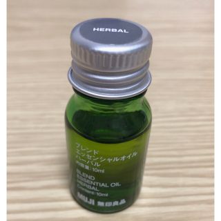 ムジルシリョウヒン(MUJI (無印良品))の無印良品　エッセンシャルオイル　ハーバル(アロマオイル)