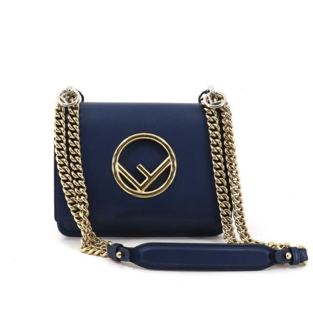 パターン FENDI フェンディ キャナイ チェーンショルダーバッグ